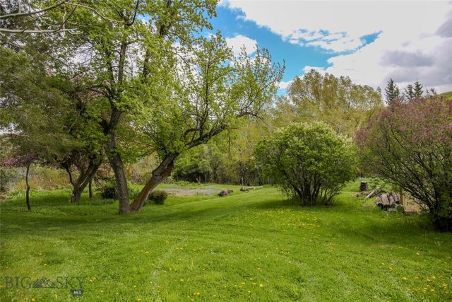 726 US Highway 10 West W, Livingston, MT 59047