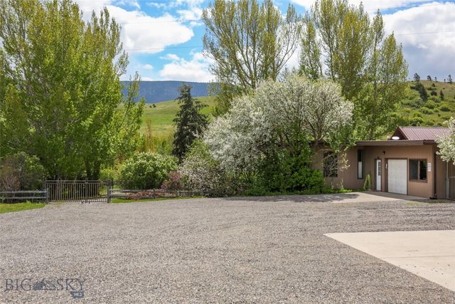 726 US Highway 10 West W, Livingston, MT 59047