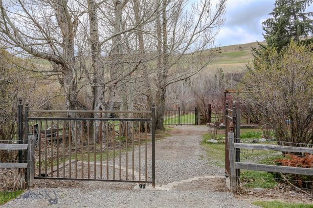 726 US Highway 10 West W, Livingston, MT 59047