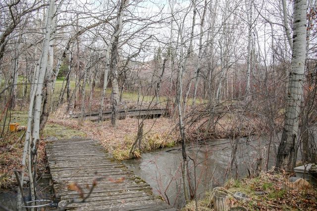 726 US Highway 10 West W, Livingston, MT 59047