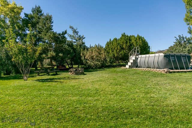 726 US Highway 10 West W, Livingston, MT 59047