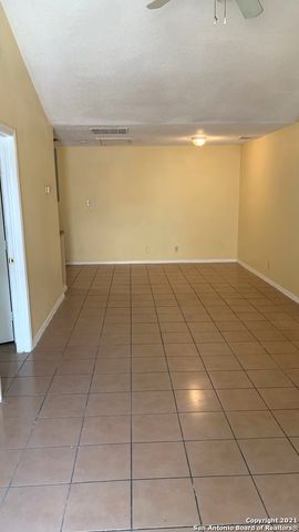 7615 WINDSOR OAKS, San Antonio, TX 78239