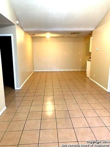 7615 WINDSOR OAKS, San Antonio, TX 78239