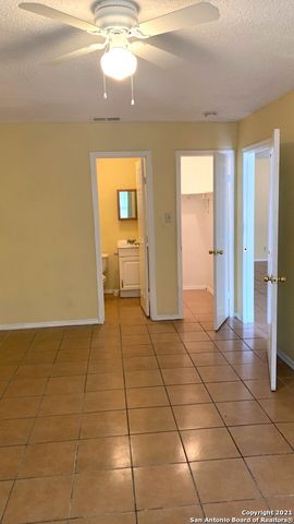 7615 WINDSOR OAKS, San Antonio, TX 78239