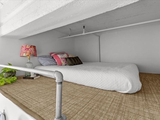 320 W 2nd St 407, Boston, MA 02127