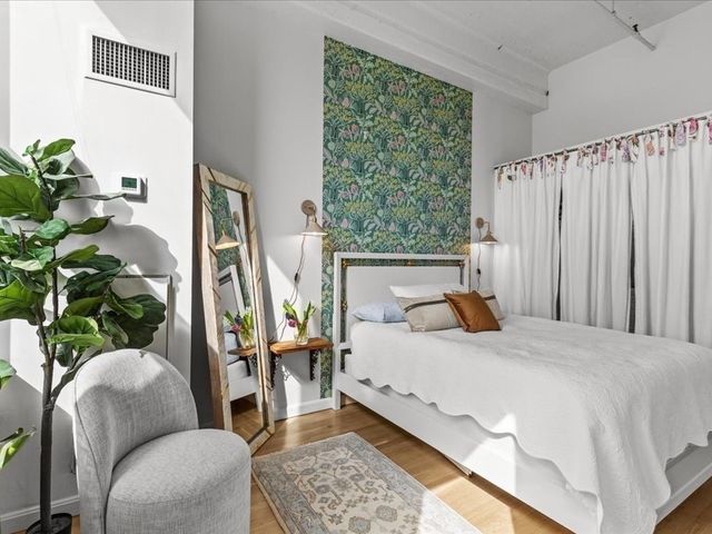 320 W 2nd St 407, Boston, MA 02127