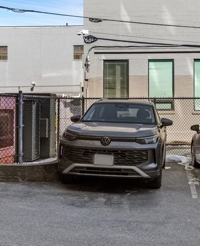 320 W 2nd St 407, Boston, MA 02127