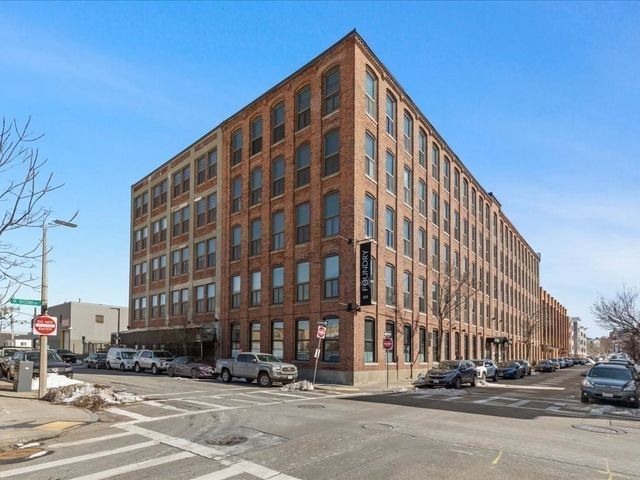 320 W 2nd St 407, Boston, MA 02127