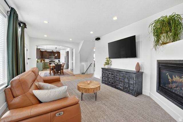 6800 S GREENDALE RD, Cottonwood Heights, UT 84121