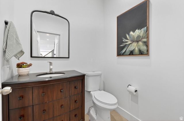 6800 S GREENDALE RD, Cottonwood Heights, UT 84121