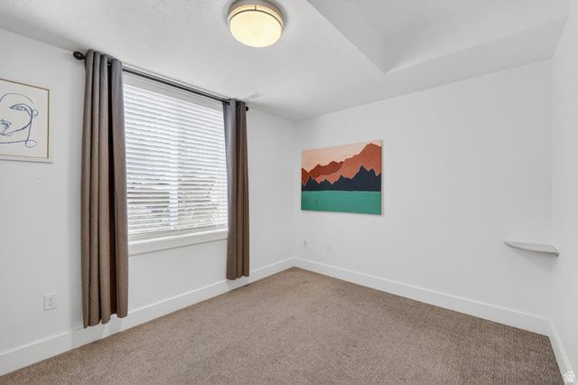 6800 S GREENDALE RD, Cottonwood Heights, UT 84121