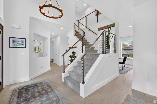 6800 S GREENDALE RD, Cottonwood Heights, UT 84121
