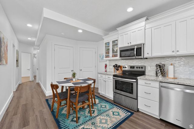 6800 S GREENDALE RD, Cottonwood Heights, UT 84121