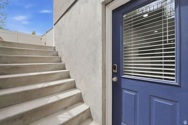 6800 S GREENDALE RD, Cottonwood Heights, UT 84121