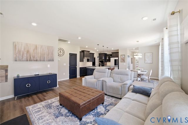 424 Bayberry Ln, Zion Crossroads, VA 22942