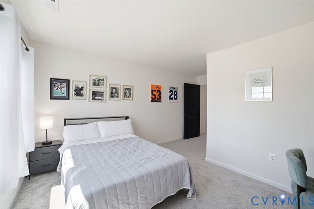 424 Bayberry Ln, Zion Crossroads, VA 22942