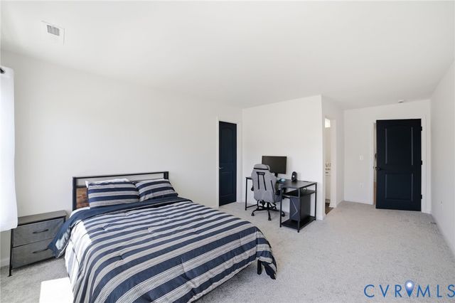 424 Bayberry Ln, Zion Crossroads, VA 22942