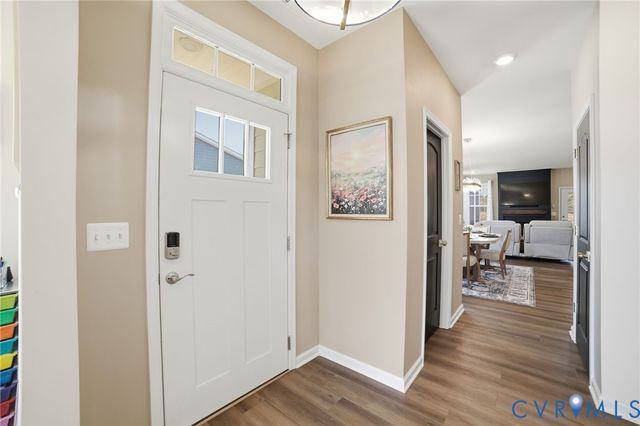 424 Bayberry Ln, Zion Crossroads, VA 22942