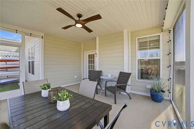 424 Bayberry Ln, Zion Crossroads, VA 22942