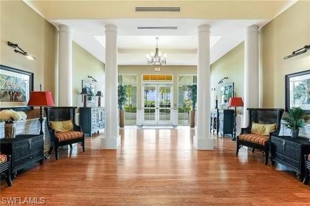 18750 Lake Hammock DR, Naples, FL 34114