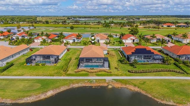 18750 Lake Hammock DR, Naples, FL 34114