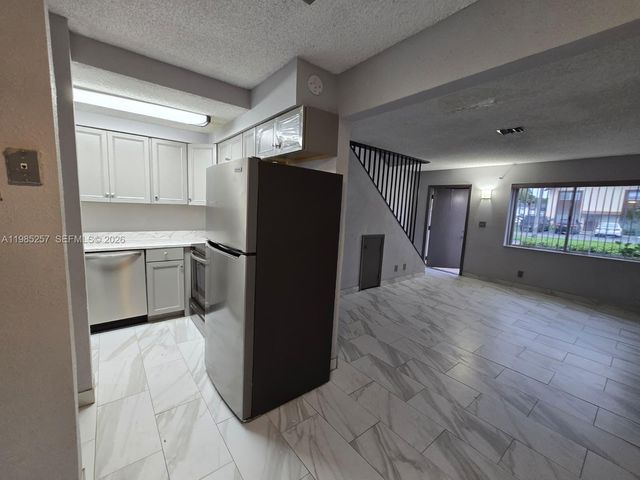 6627 Winfield Blvd 102-C, Margate, FL 33063