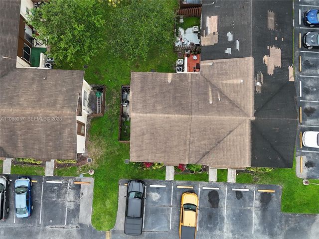 6627 Winfield Blvd 102-C, Margate, FL 33063