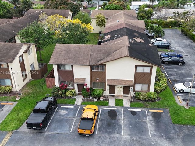 6627 Winfield Blvd 102-C, Margate, FL 33063