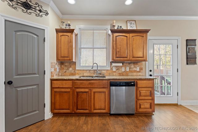 29880 S 592 Lane, Grove, OK 74344