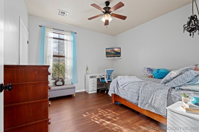 29880 S 592 Lane, Grove, OK 74344