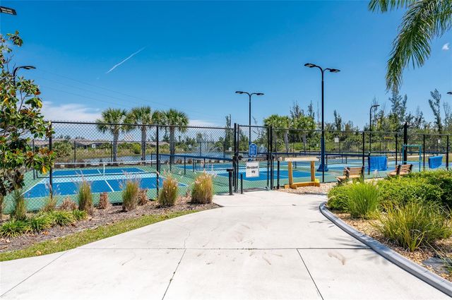 25128 E LENOX CIRCLE, Punta Gorda, FL 33950