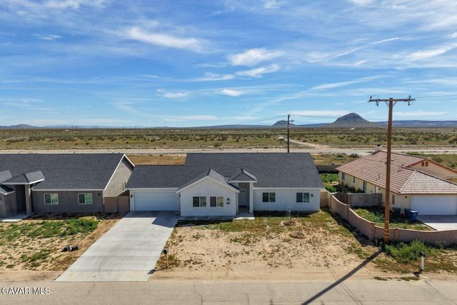 10588 Peach Avenue, California City, CA 93505