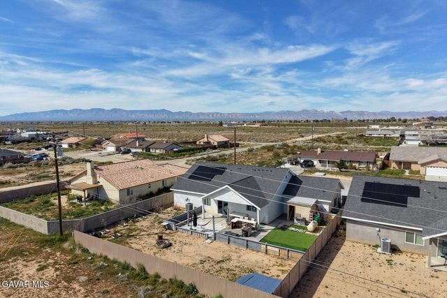 10588 Peach Avenue, California City, CA 93505