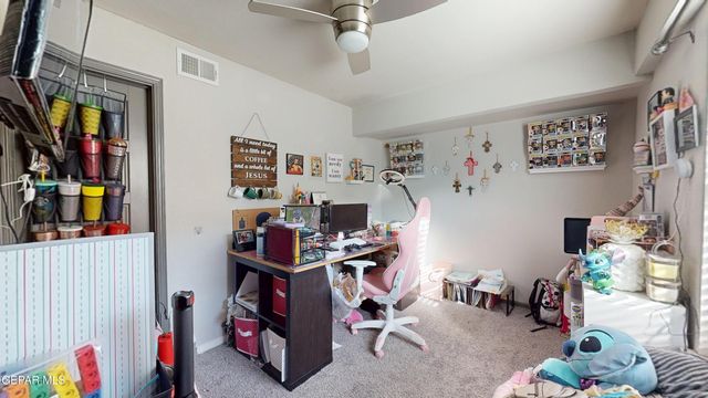 240 S HALSTEAD Drive, Horizon City, TX 79928
