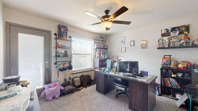 240 S HALSTEAD Drive, Horizon City, TX 79928