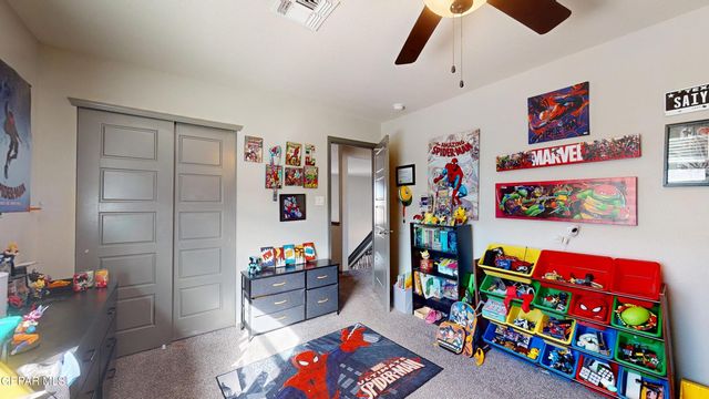 240 S HALSTEAD Drive, Horizon City, TX 79928