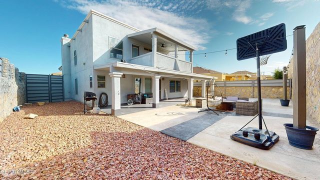 240 S HALSTEAD Drive, Horizon City, TX 79928
