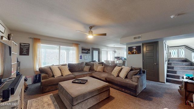 240 S HALSTEAD Drive, Horizon City, TX 79928