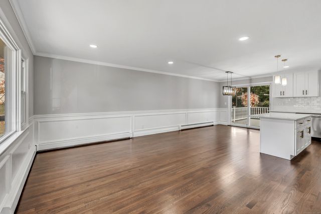 15 Smith Drive, Hamden, CT 06517