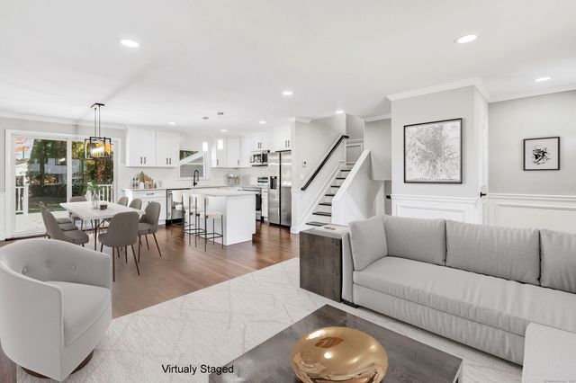 15 Smith Drive, Hamden, CT 06517