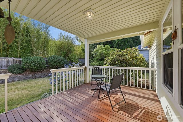 20334 12th Avenue NE, Poulsbo, WA 98370