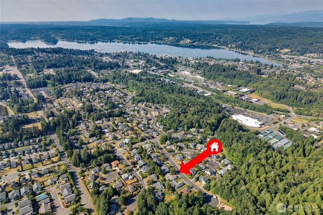 20334 12th Avenue NE, Poulsbo, WA 98370