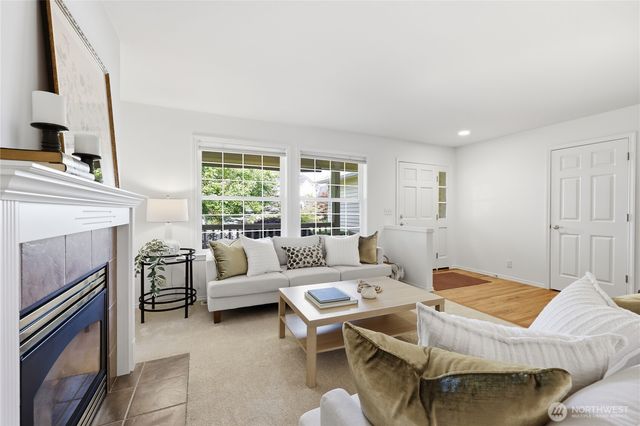 20334 12th Avenue NE, Poulsbo, WA 98370