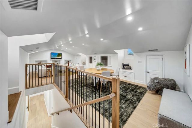22535 Waterbury, Woodland Hills, CA 91364