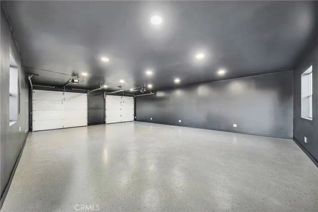 22535 Waterbury, Woodland Hills, CA 91364