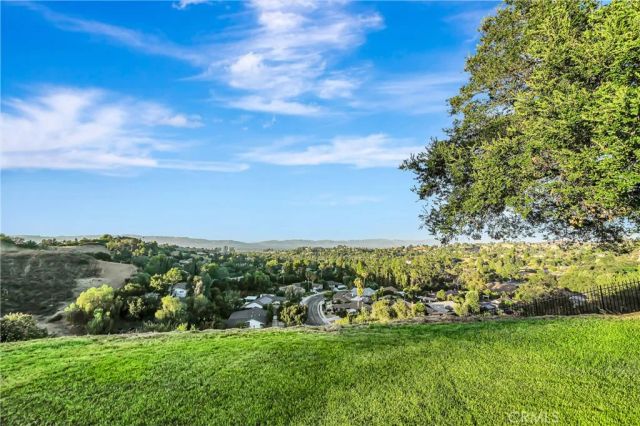 22535 Waterbury, Woodland Hills, CA 91364