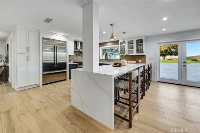 22535 Waterbury, Woodland Hills, CA 91364
