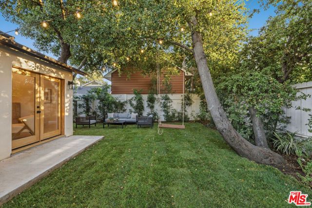 4525 Greenbush Avenue, Sherman Oaks, CA 91423