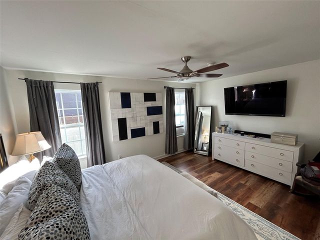 1304 W St Johns Ave, Austin, TX 78757