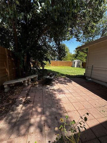 1304 W St Johns Ave, Austin, TX 78757